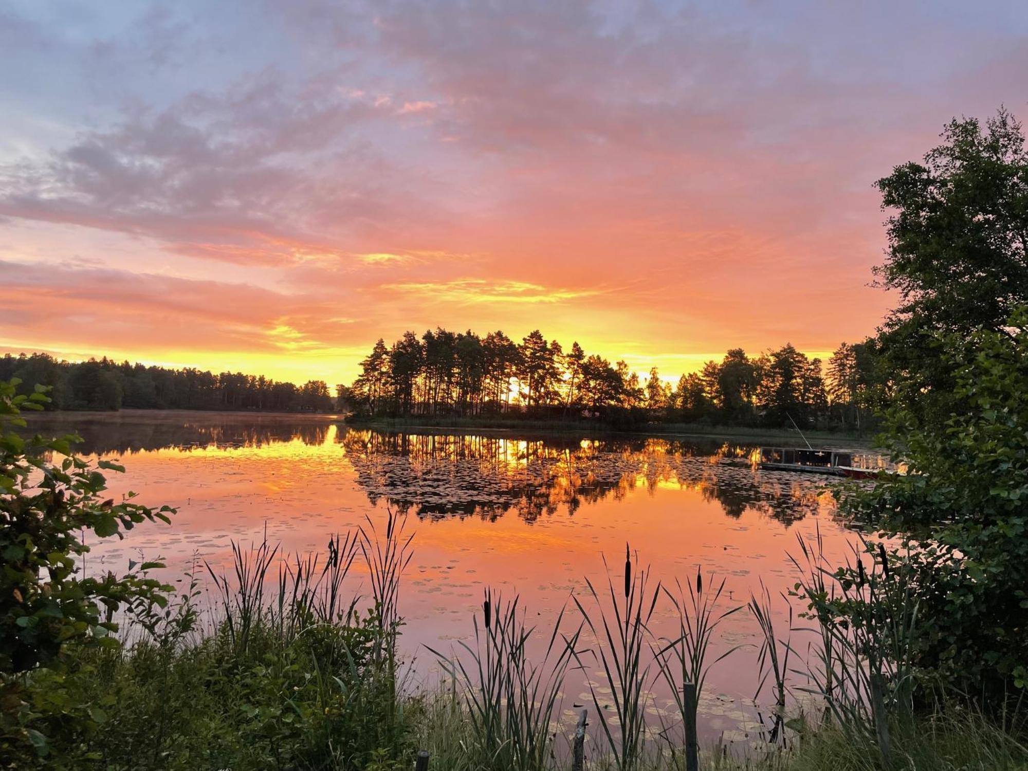 Naturskoent Boende Vid Sjoe Skånes Fagerhult Exterior foto